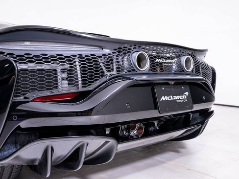 Used 2025 McLaren Artura Spider RWD image 13