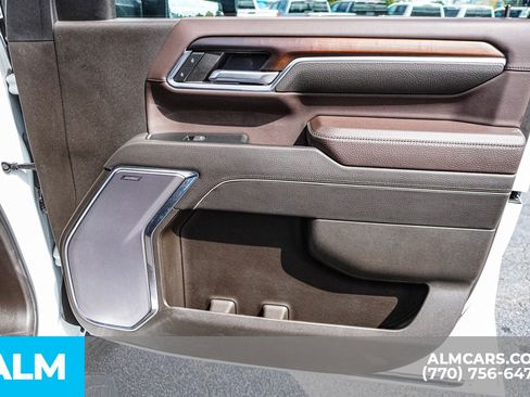 Used 2024 GMC Sierra 2500 Denali w/ Denali Reserve Package image 48