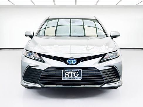 Used 2024 Toyota Camry LE FWD image 2