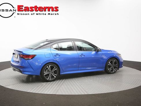 Used 2022 Nissan Sentra SR w/ SR Premium Package FWD image 42