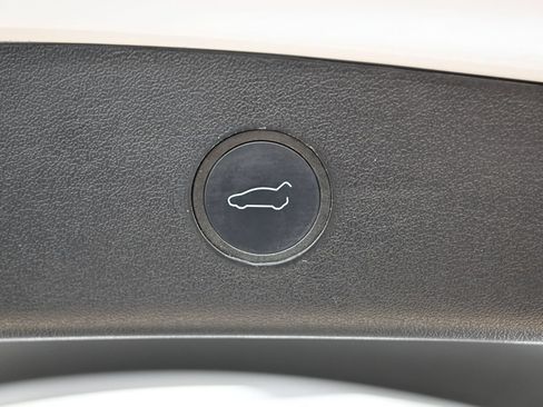 Used 2022 Tesla Model 3 Performance AWD/4WD image 15
