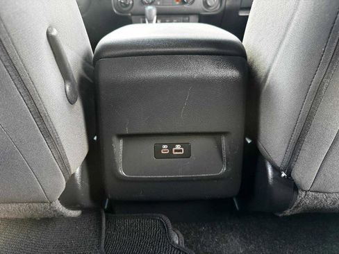 Used 2023 Nissan Frontier SV w/ Technology Package image 43