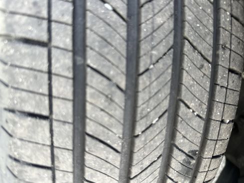 Used 2024 Toyota RAV4 Limited image 8