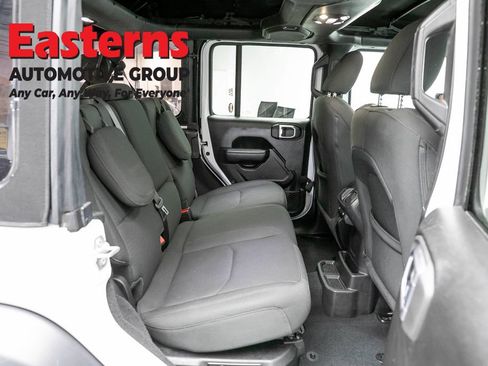 Used 2023 Jeep Wrangler Unlimited AWD/4WD image 22