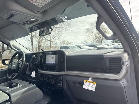 Certified 2023 Ford F350 XLT w/ FX4 Off-Road Package image 18