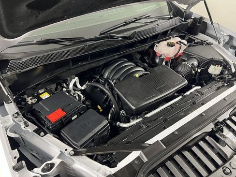 Used 2025 Chevrolet Silverado 1500 High Country w/ Technology Package image 13