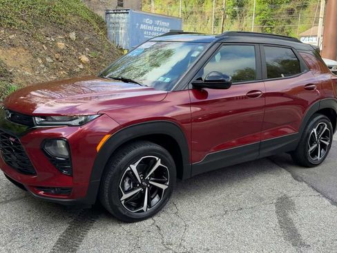 Certified 2023 Chevrolet TrailBlazer RS w/ Convenience Package AWD/4WD image 4