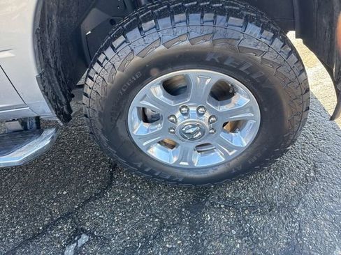 Used 2024 RAM 2500 Big Horn image 10