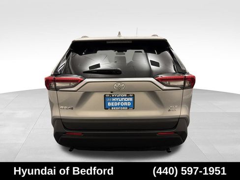 Used 2025 Toyota RAV4 XLE AWD/4WD image 6