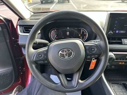 Used 2024 Toyota RAV4 LE AWD/4WD image 13