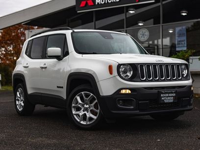 Used 2017 Jeep Renegade Latitude w/ Advanced Technology Group