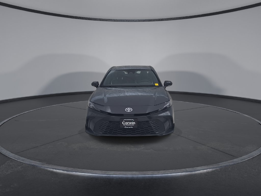 Used 2026 Toyota Camry SE FWD image 5