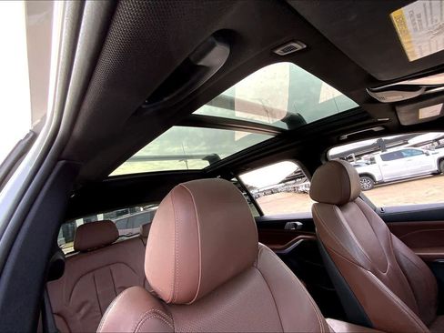 Used 2020 BMW X5 sDrive40i w/ Convenience Package image 13