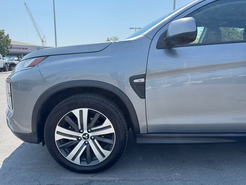 Used 2024 Mitsubishi Outlander Sport ES AWD/4WD image 12
