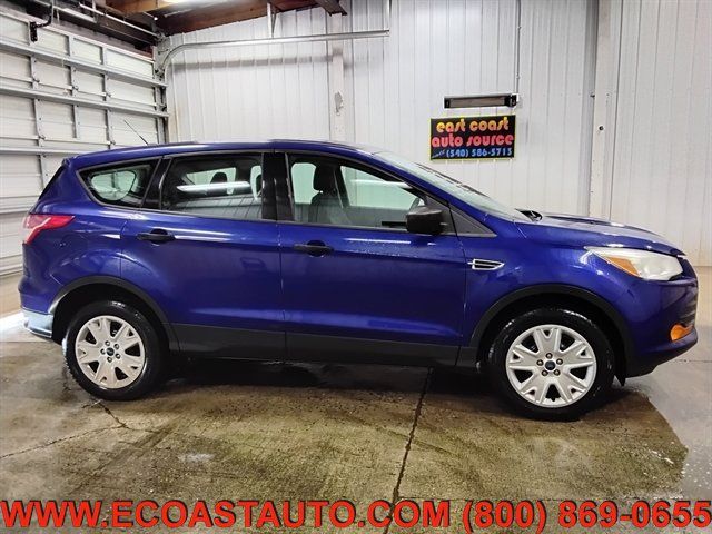 Used 2013 Ford Escape S FWD image 2