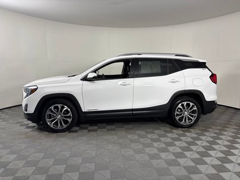 Used 2020 GMC Terrain SLT FWD image 2