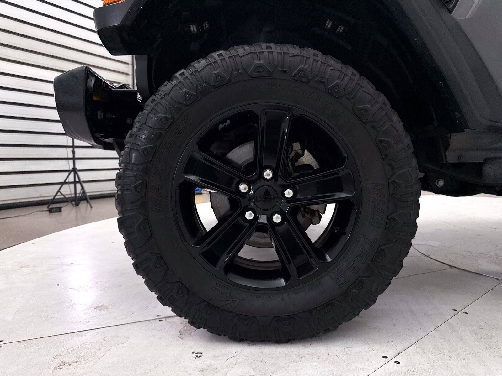 Used 2021 Jeep Wrangler Unlimited Sport AWD/4WD image 14