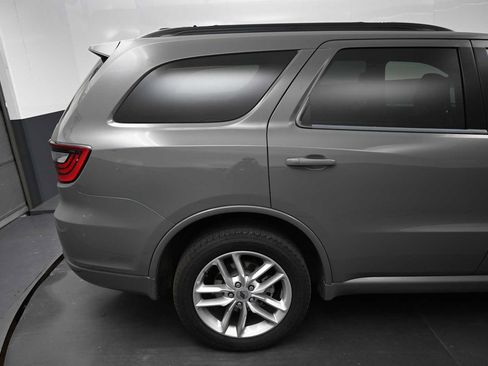 Used 2023 Dodge Durango GT AWD/4WD image 11