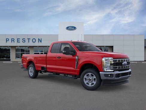 New 2026 Ford F350 XLT image 7