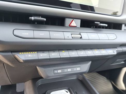 New 2027 Kia Seltos S FWD image 25
