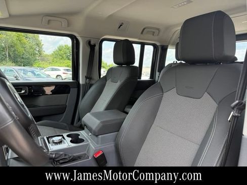 Used 2024 INEOS Grenadier Station Wagon AWD/4WD image 13