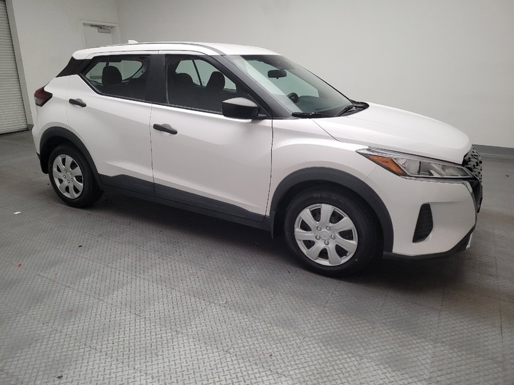 Used 2021 Nissan Kicks S FWD image 11