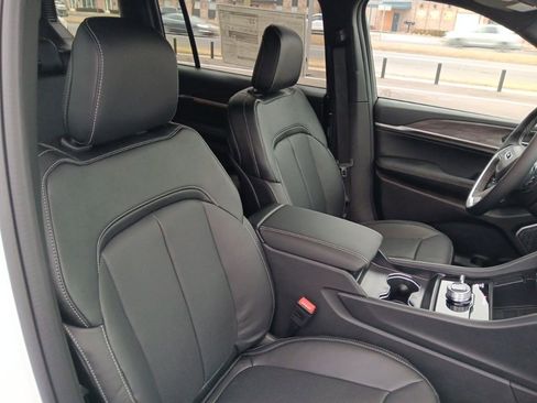 New 2026 Jeep Grand Cherokee L Limited image 21