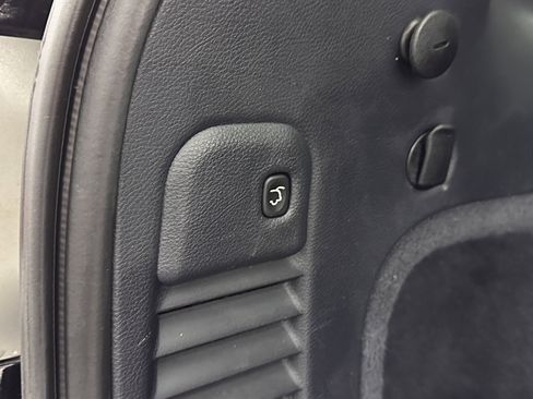 Used 2018 Jeep Grand Cherokee Summit image 36