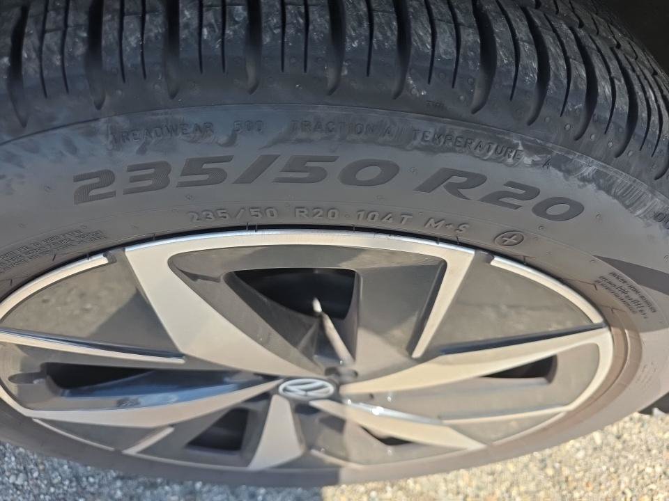 Used 2024 Volkswagen ID.4 Pro S RWD image 28