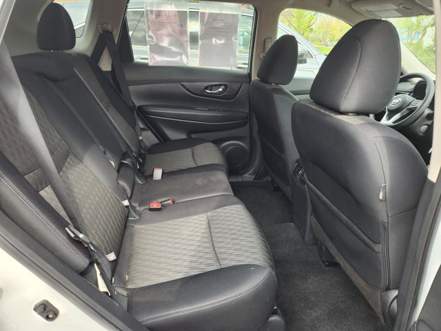 Used 2019 Nissan Rogue SV AWD/4WD image 7