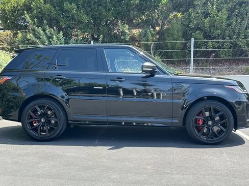 Used 2022 Land Rover Range Rover Sport SVR AWD/4WD image 6