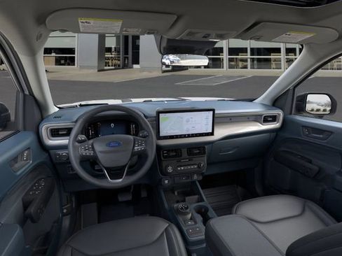 New 2025 Ford Maverick Lariat w/ Black Appearance Package image 9