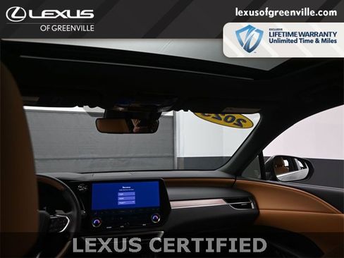Certified 2025 Lexus RX 350 Premium w/ Accessory Package (Z1) image 24