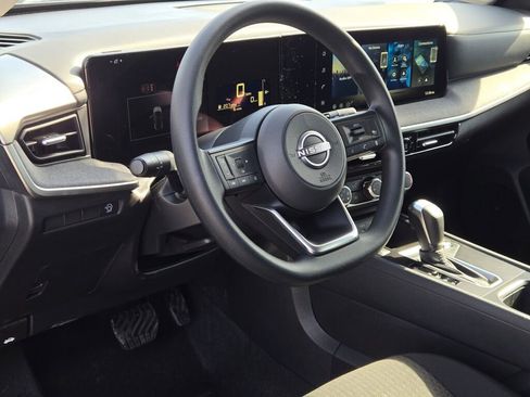 New 2026 Nissan Kicks S image 21