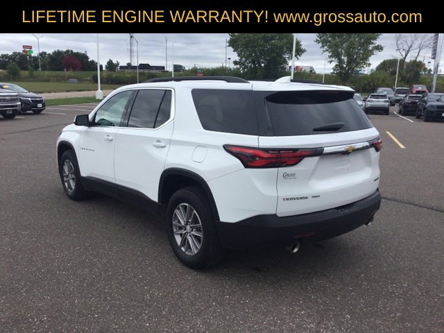 Used 2024 Chevrolet Traverse LT w/ Rear Camera Mirror Package AWD/4WD image 8