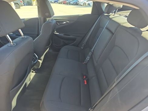 Used 2020 Chevrolet Malibu LT image 13