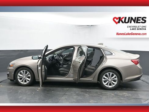 Used 2025 Chevrolet Malibu LT image 51