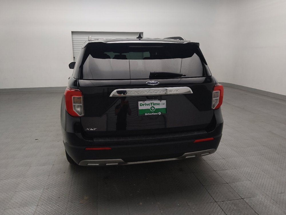 Used 2023 Ford Explorer XLT w/ Equipment Group 202A RWD image 6