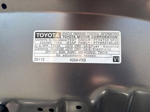 Used 2023 Toyota RAV4 XSE w/ Weather Package AWD/4WD image 10