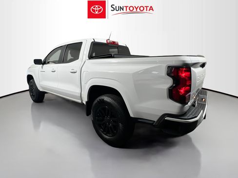 Used 2023 Chevrolet Colorado LT w/ LT Convenience Package image 6