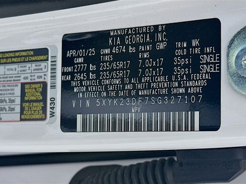 Used 2025 Kia Sportage LX FWD image 12