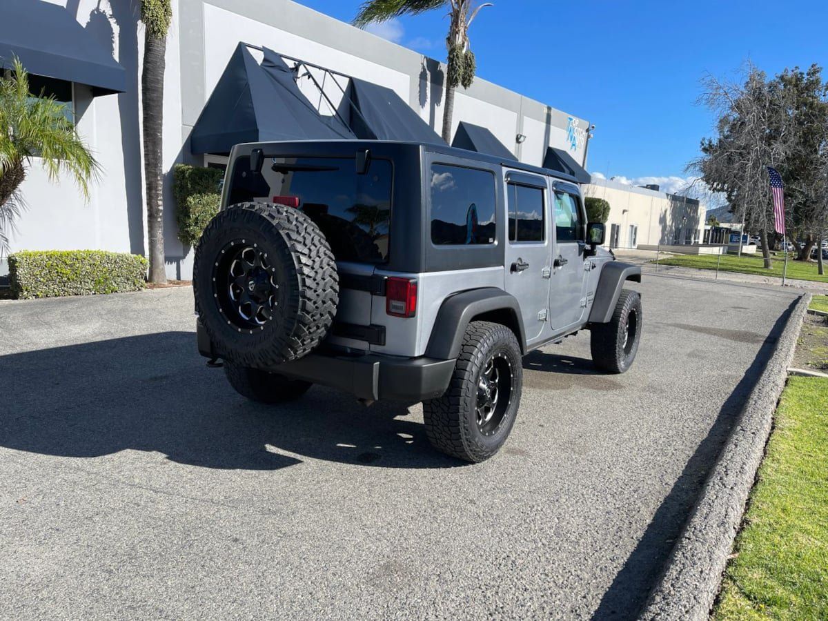 Used 2016 Jeep Wrangler Unlimited Sport w/ Quick Order Package 24S AWD/4WD image 5