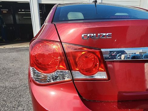 Used 2014 Chevrolet Cruze LT FWD image 10