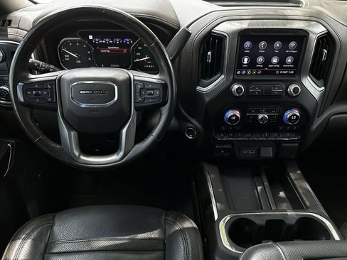 Used 2020 GMC Sierra 1500 Denali w/ Denali Ultimate Package RWD image 12