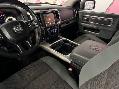 Used 2017 RAM 1500 Big Horn AWD/4WD image 18