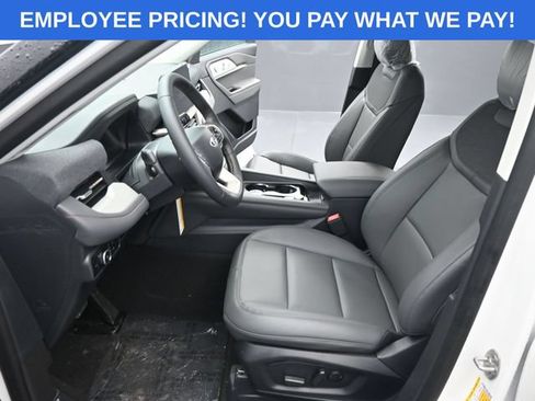 New 2026 Ford Explorer Active w/ Active Comfort Package AWD/4WD image 14