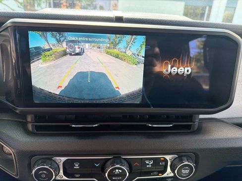 Used 2025 Jeep Wrangler Unlimited Sport S 4xe AWD/4WD image 22