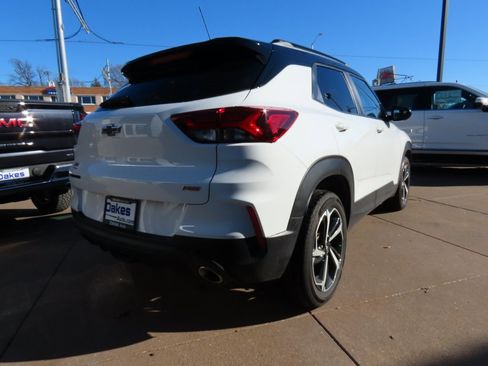 Used 2023 Chevrolet TrailBlazer RS w/ Convenience Package image 8