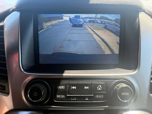 Used 2020 Chevrolet Tahoe LT RWD image 25