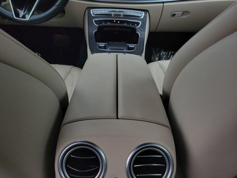 Certified 2022 Mercedes-Benz E 350 Sedan image 10